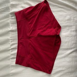 red lululemon run times shorts